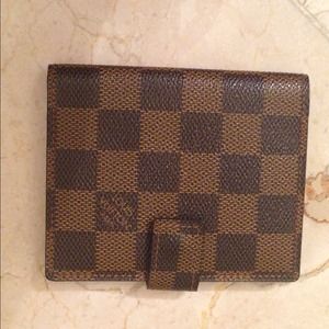 ✨✨Reserved✨✨Authentic LV Damier Ebene canvas
