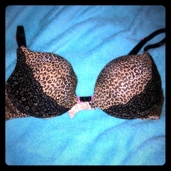 36B Cheetah print bra! Never been worn!