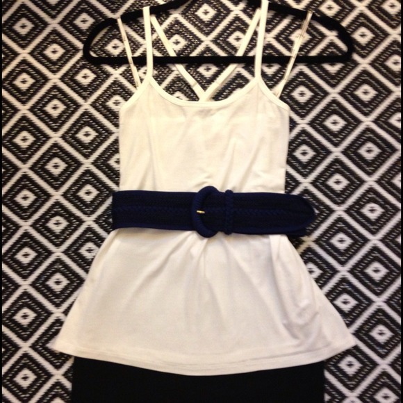 Cute cross strapped tank top