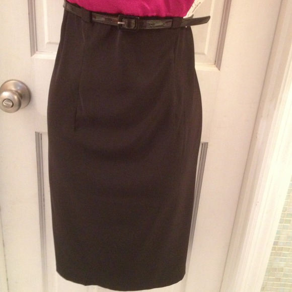 🎀SOLD Sophisticated classy dress Size 8. NWT - Picture 3 of 4