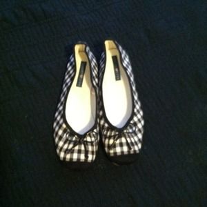 Never Worn! Checkered flats