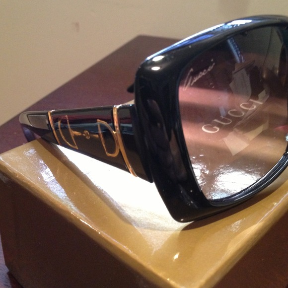 Gucci sunglasses