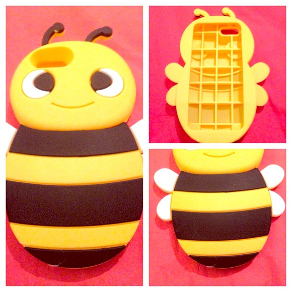 Reduced!! iPhone 5 bumble bee case!!