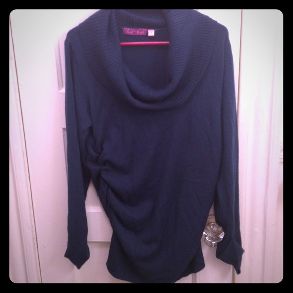 🎁❤️BUNDLED❤️🎁Oversized teal sweater