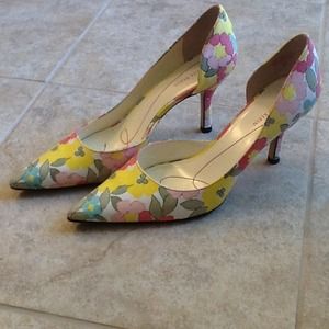 Worn in a wedding only!!