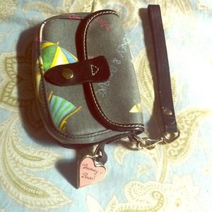 Dooney & Bourke small pocket book