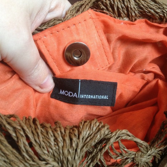 Moda International Purse - Picture 2 of 4