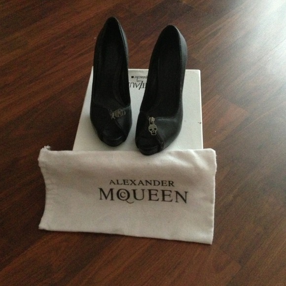 Alexander McQueen Pumps 💢Reduced💢