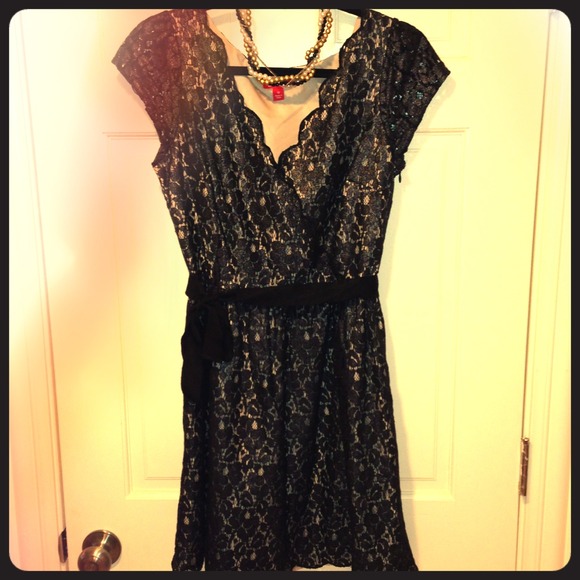 **SOLD**Floral Black/Metallic Overlay Party Dress