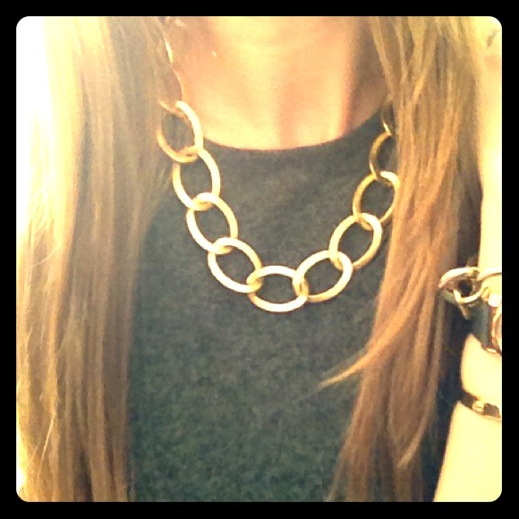 🔴SOLD🔴.. in Bundle - Gold necklace
