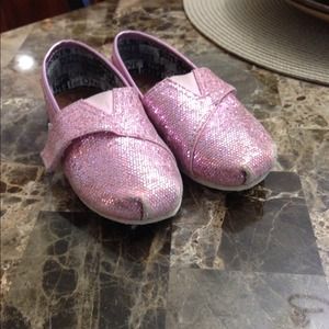 Toddler toms pink