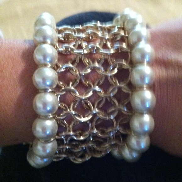 *BUNDLE/bracelet and necklace/earring set*