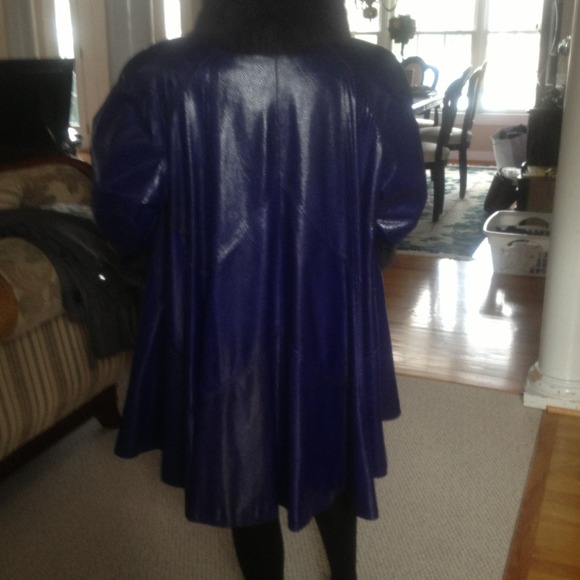 Indigo lamb skin fury coat - Picture 2 of 3