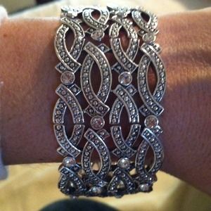 Marcasite stretch bracelet