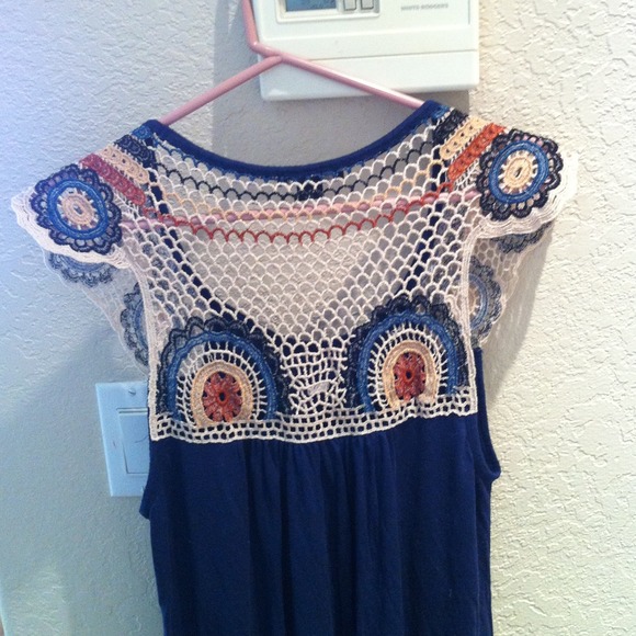 Forever 21 knit  tee - Picture 2 of 2