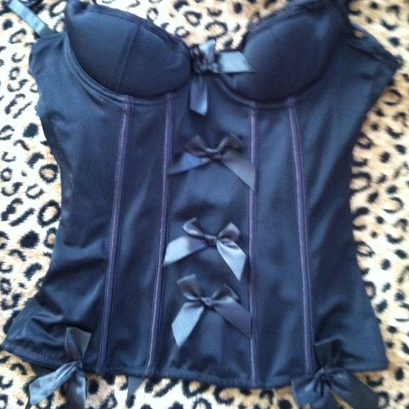 💢SOLD💢Black SEXY bow corset😽💋 - Picture 2 of 4