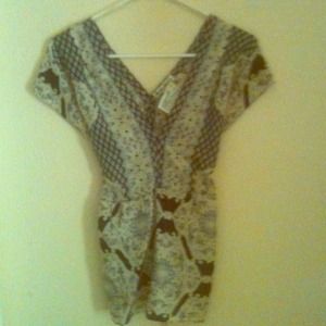 Forever twenty one short sleeve blouse