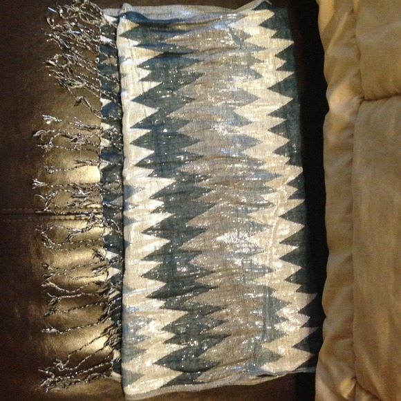 SOLD - Picture 4 of 4