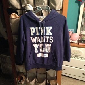 VS pink hoodie