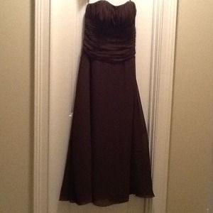 Never worn: Brown strapless dress