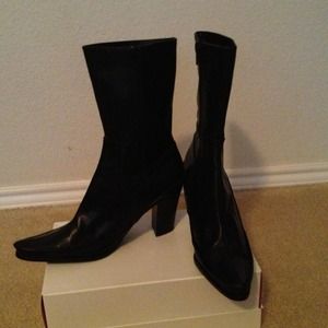 "Reduced Sale" New Nine West Short Black Boots..