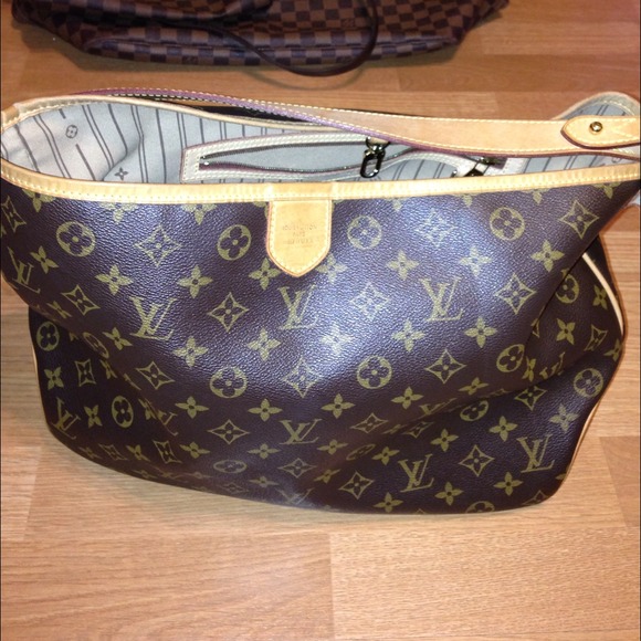 My LVs:Neverfull GM, Eva, Delightful PM, Josephine - Picture 3 of 4