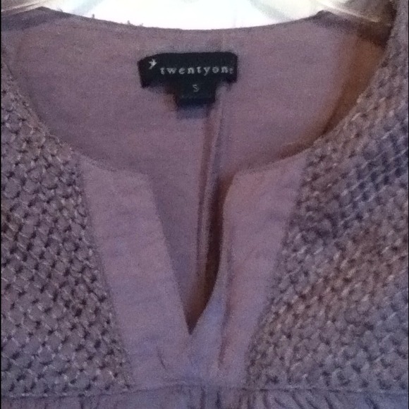 Top - Picture 3 of 3