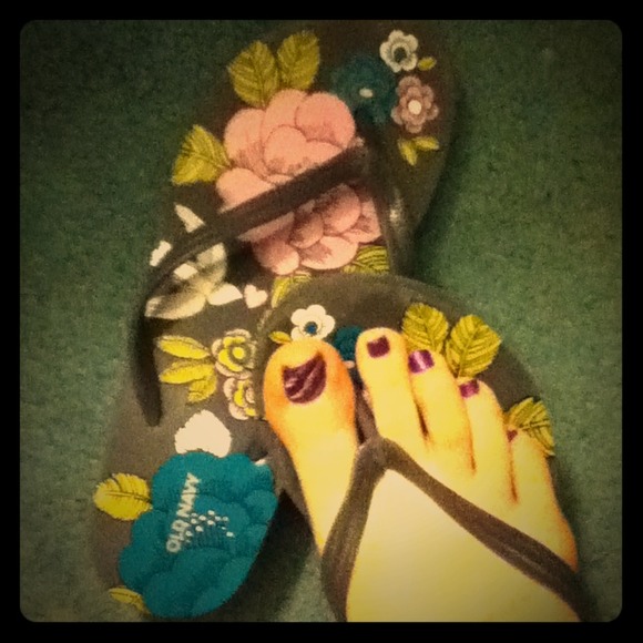 SOLD IN BUNDLE***