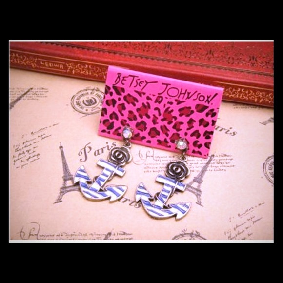 Jewelry - Anchor earrings