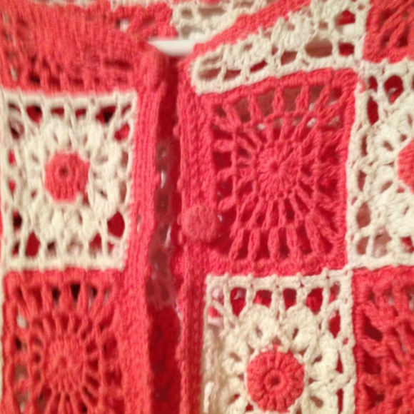 Vest - Picture 2 of 2