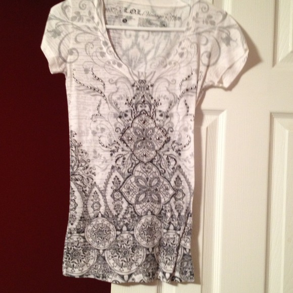 T shirt