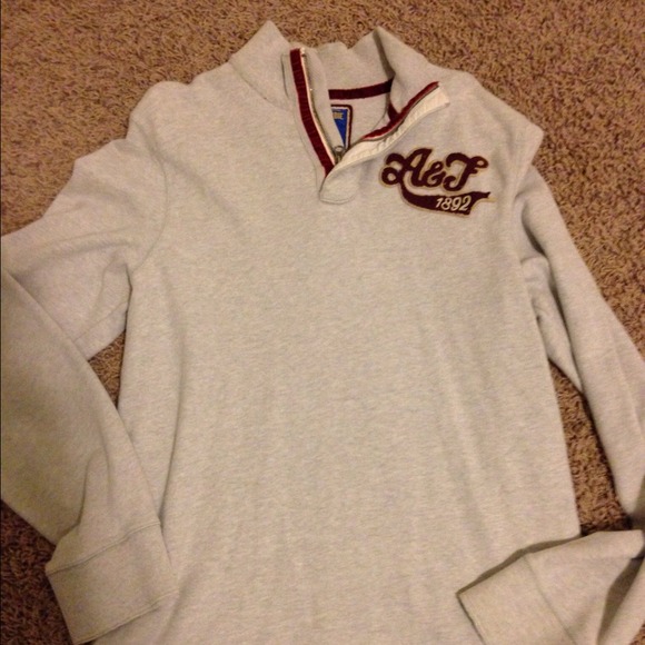 SOLD Men's Abercrombie shirt xxl