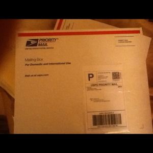 FIRST SHIPMENT!!! 😋✌