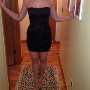 📛SOLD📛Black sexy dress with square studs