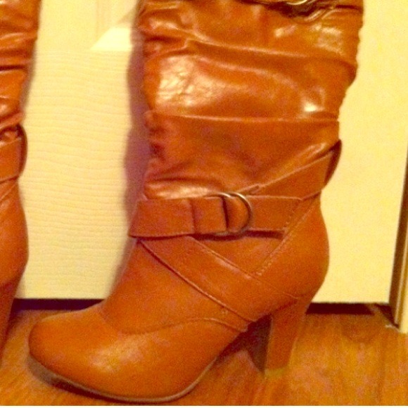 REDUCED! Faux leather tan boots!!!