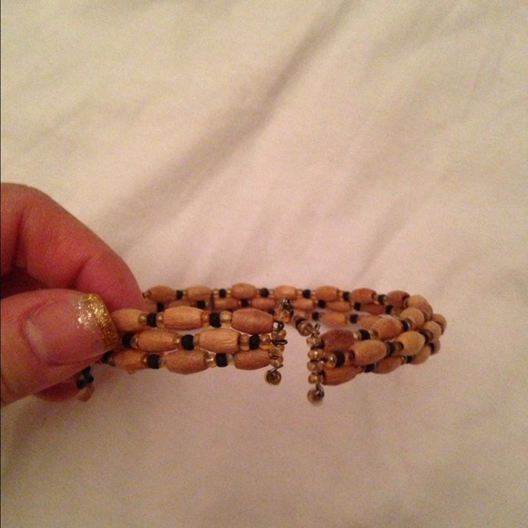 Neck choker - Picture 3 of 3