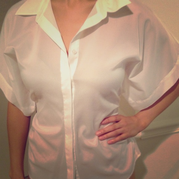 Silk bebe blouse nwt