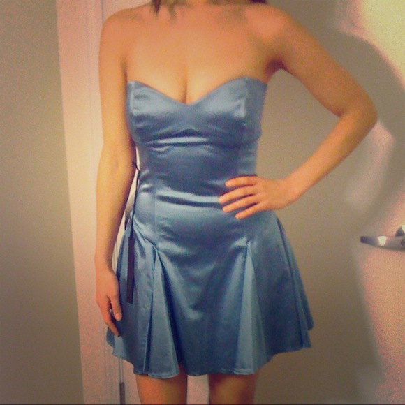 Nwt beautiful blue bebe dress