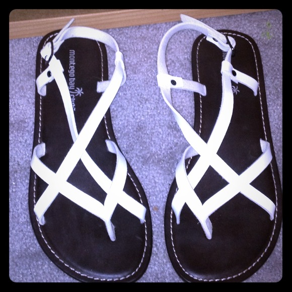 Shoes - 💢SOLD💢Brown and white sandals.