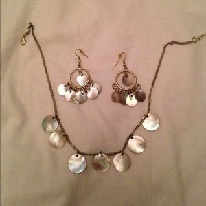 Neckless & earrings