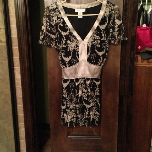 Nine West silk top