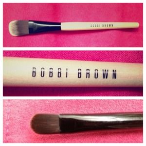 Bobbi Brown Foundation and Shadow Brush Bundle!