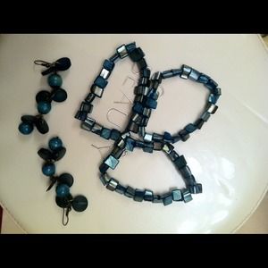 🎀Bundle🎀Turquoise Bracelet/earrings