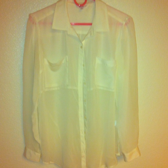NWOT-Candies Chiffon White Blouse