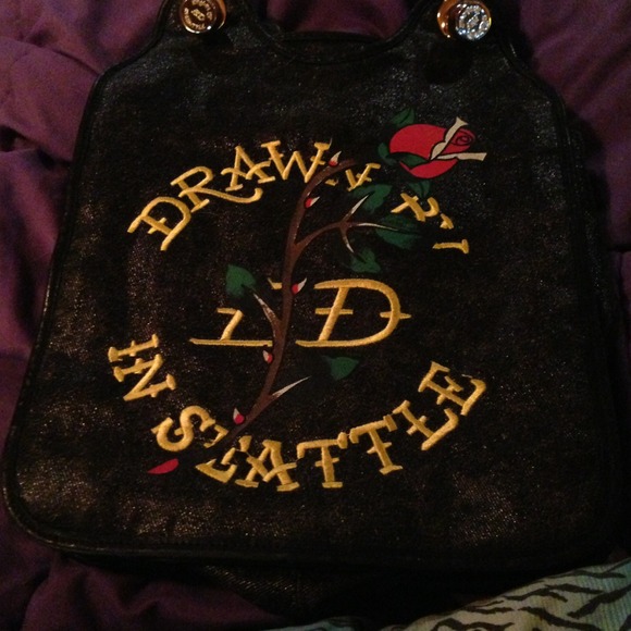 Ed Hardy - Picture 2 of 3