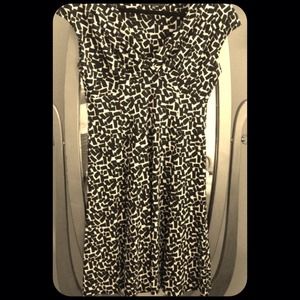 🔴HOLD for Gequita (kingdomseeker)🔴JNY Dress