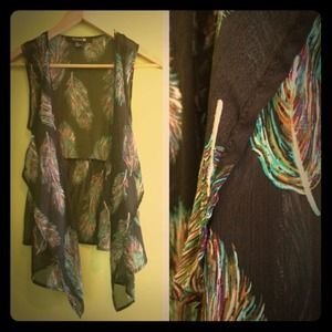 🍂 Colorful Feather Vest 🍂