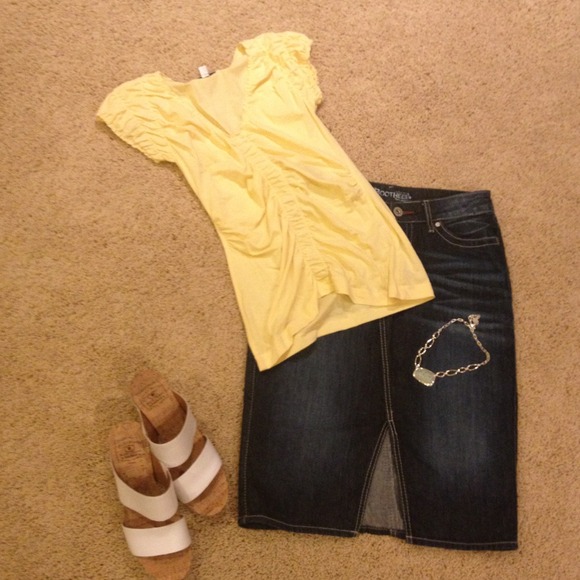 SOLDReduced! Great jean skirt with boots or sanda