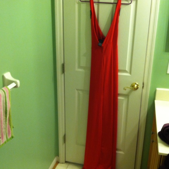 Beautiful Kardashian Kollection dress, worn once - Picture 4 of 4