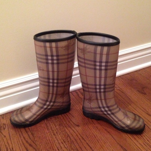 Burberry rain boots